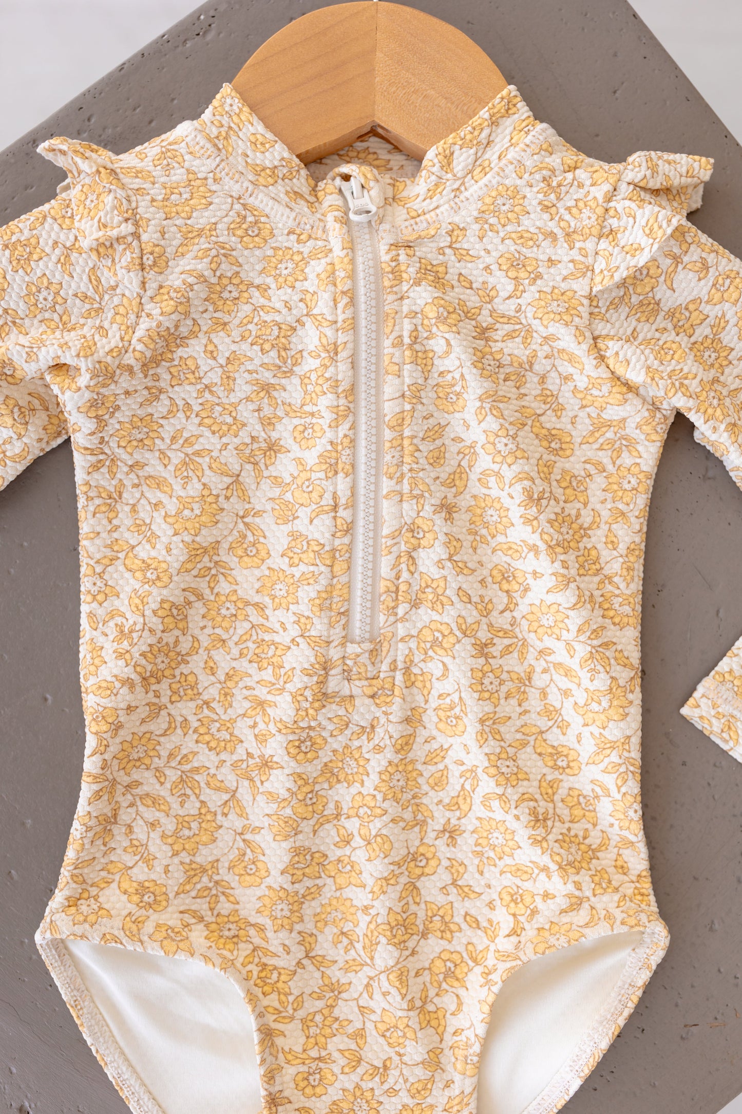 Byron Rashguard One-Piece - Dahlia